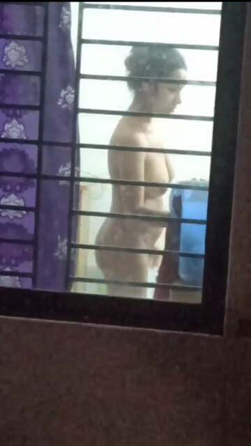 Sexy Babe Nude Captured – From Window By Neighbour