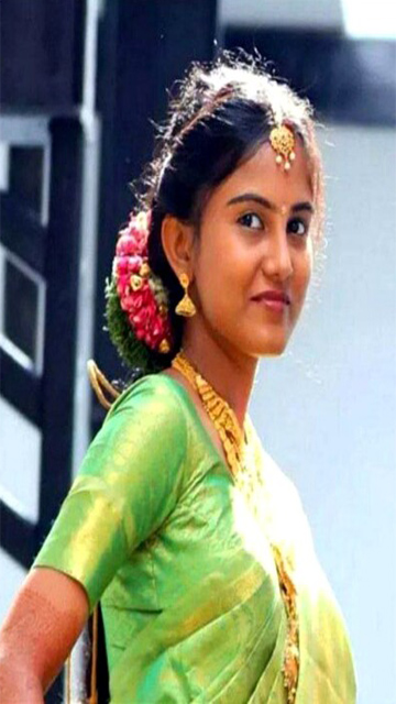 Slim Girl Fucking Biggest Cock