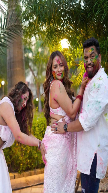 Aditi Mistry In Live With Fans Nude