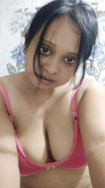 Big boob Horny Sexy Tanker Gf Showing