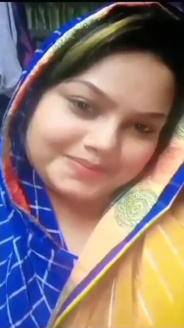 Beautiful Sexy Chubby Village Wife Fingering