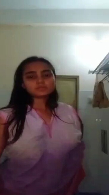 Cute Horny Babe Pissing – Fingering Wet Pussy Squirting