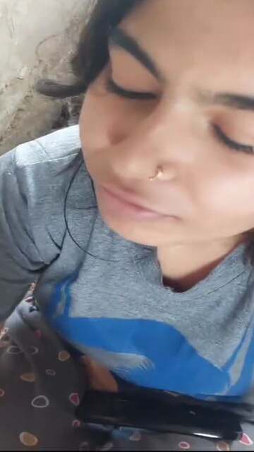 Beautiful Gf Sucking Dick