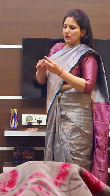 Beautiful Teacher Milf Mms