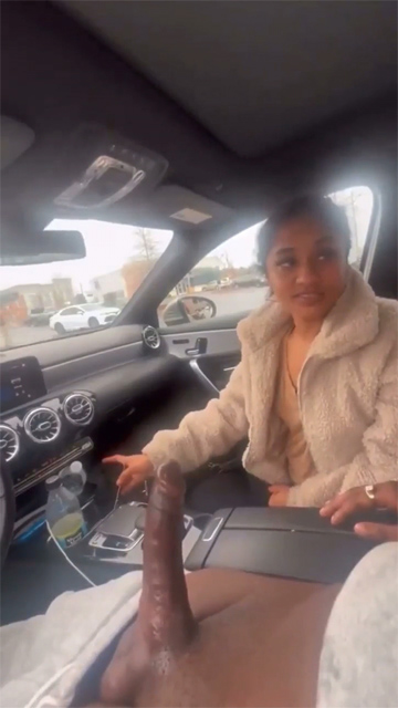 Indian Babe Giving Blowjob – in A Parked Car