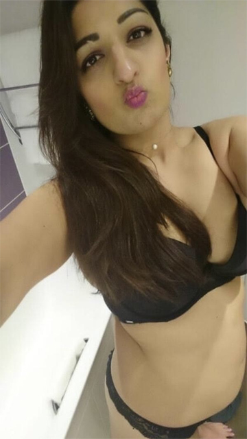 Indian Brown Babe Fucked – White Guy Riding Recording