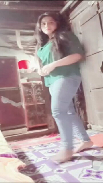 Beautiful Sexy Bengali Mal Showing