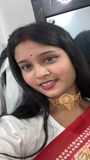 Desi Horny Boudi Showing