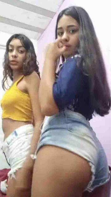 Horny Lesbian Sisters Nude Showing