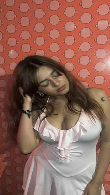 Sexy Indian Hot Babe – Showing fingering Porn