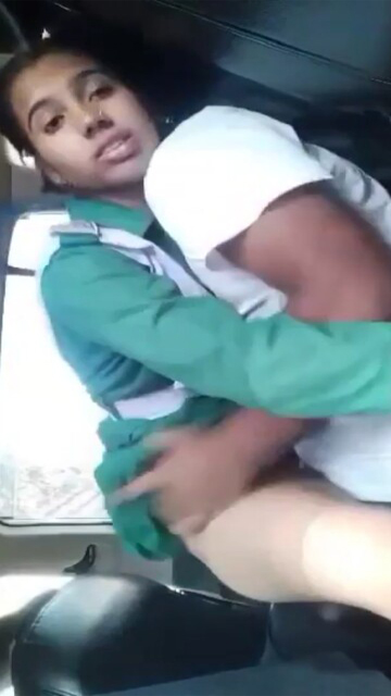 School Babe Inside Car Fucking With Lover