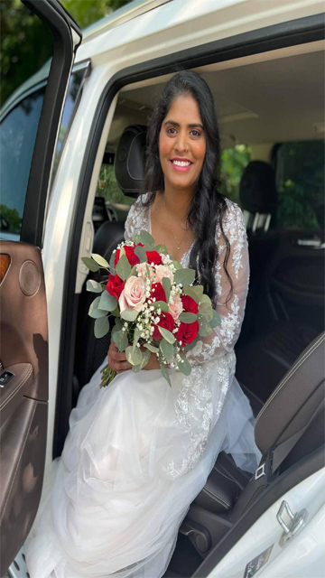 Horny Babe Sucking White Guys Dick And Getting Fucked