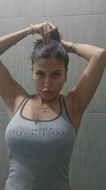 Bongonaari aka Sarmishtha Sarkar – Nude Topless Shower – App Content