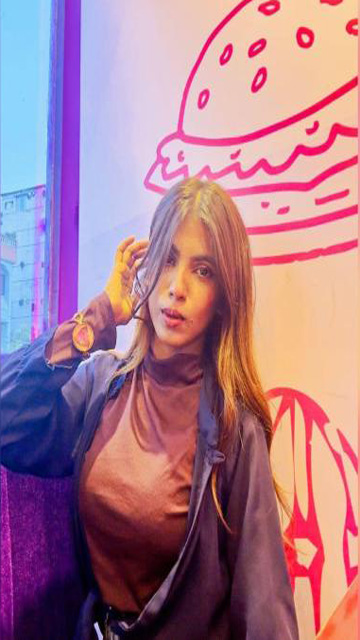 Horny Bengali Babe Threesome – New Fucking Dick