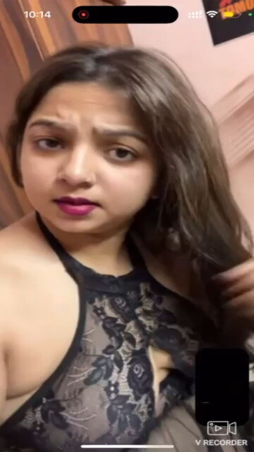 Beautiful Sexy Horny Chubby Gf Teasing