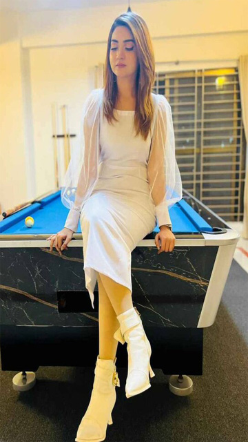 Bengali GF Nude Captured – And Hard Fucked By BF