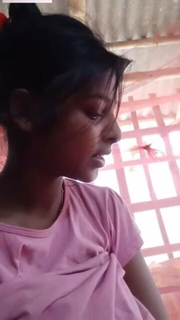 Village Girl Showing Boobs – Hairy Pussy Fingering