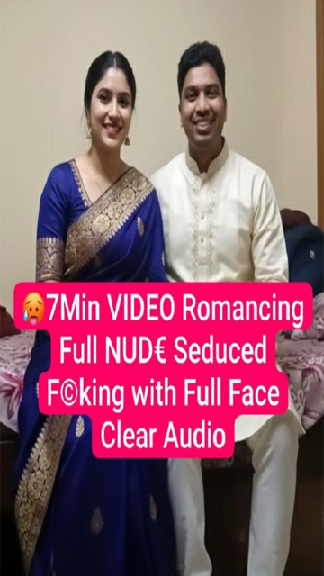 Horny Desi Couples Latest Most Exclusive – Viral Romancing Full Nude – Seduced & Fucking with Full Face