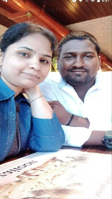 Beautiful Wife Boobs Showing on Videocall