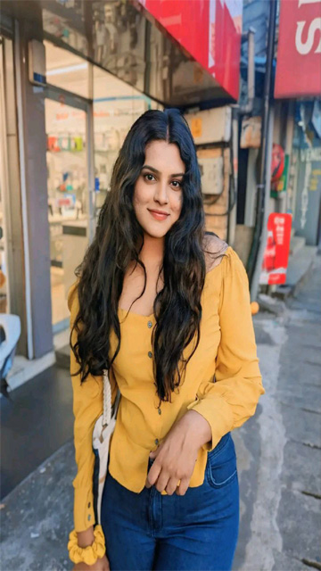 Gorgeous Busty Baby Doll Girlfriend – Giving Blowjob & Getting Hard Fucked Videos