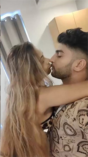 Hot Actress Ritu Aka Nikk Blowjob Fucking In Hotel