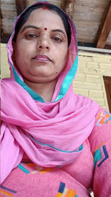 Busty Mom Changing Dress Capture Hidden Mms Video