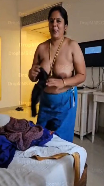 Tamil Mom Nude And Fucking in Hotel Update