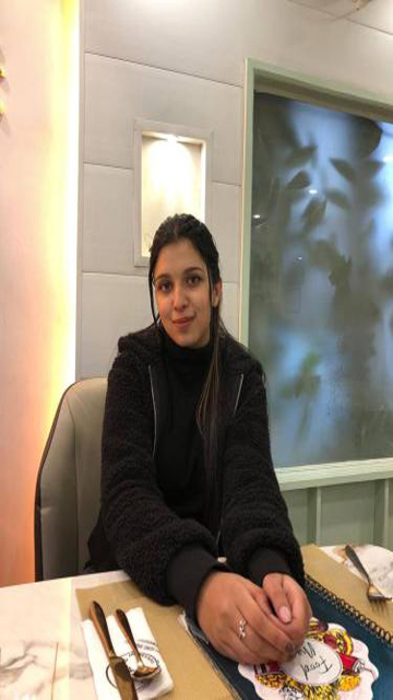 Gorgeous Babe Ass Show & Hard Fuck