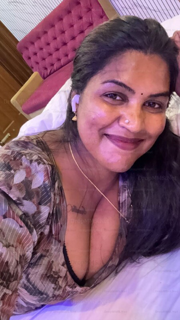 Mallu Makeup Artist Reshma Live Chat Update