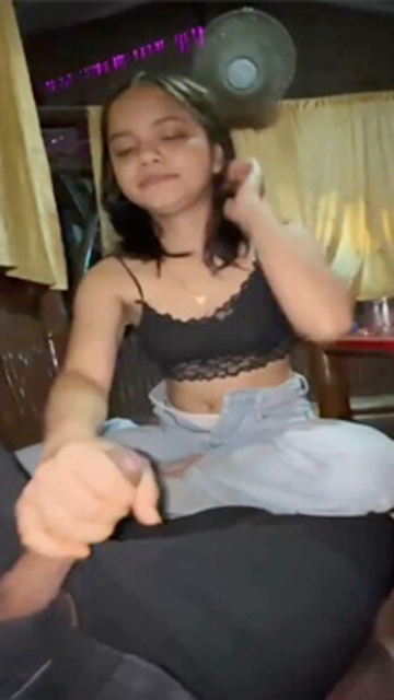 Beautiful Desi Girl Hard Blowjob & Sex MMS