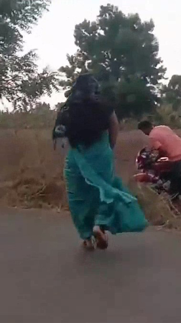 Banana Garden Outdoor – Mature Bhabi Affair Fucking