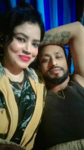 Desi Boy Fucking Milf Enjoying With Her Daughter Porn