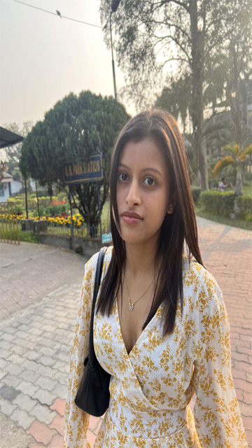 Slim Bengali Girl Showing Fingering & Sucking Dick Taking Cum On Face